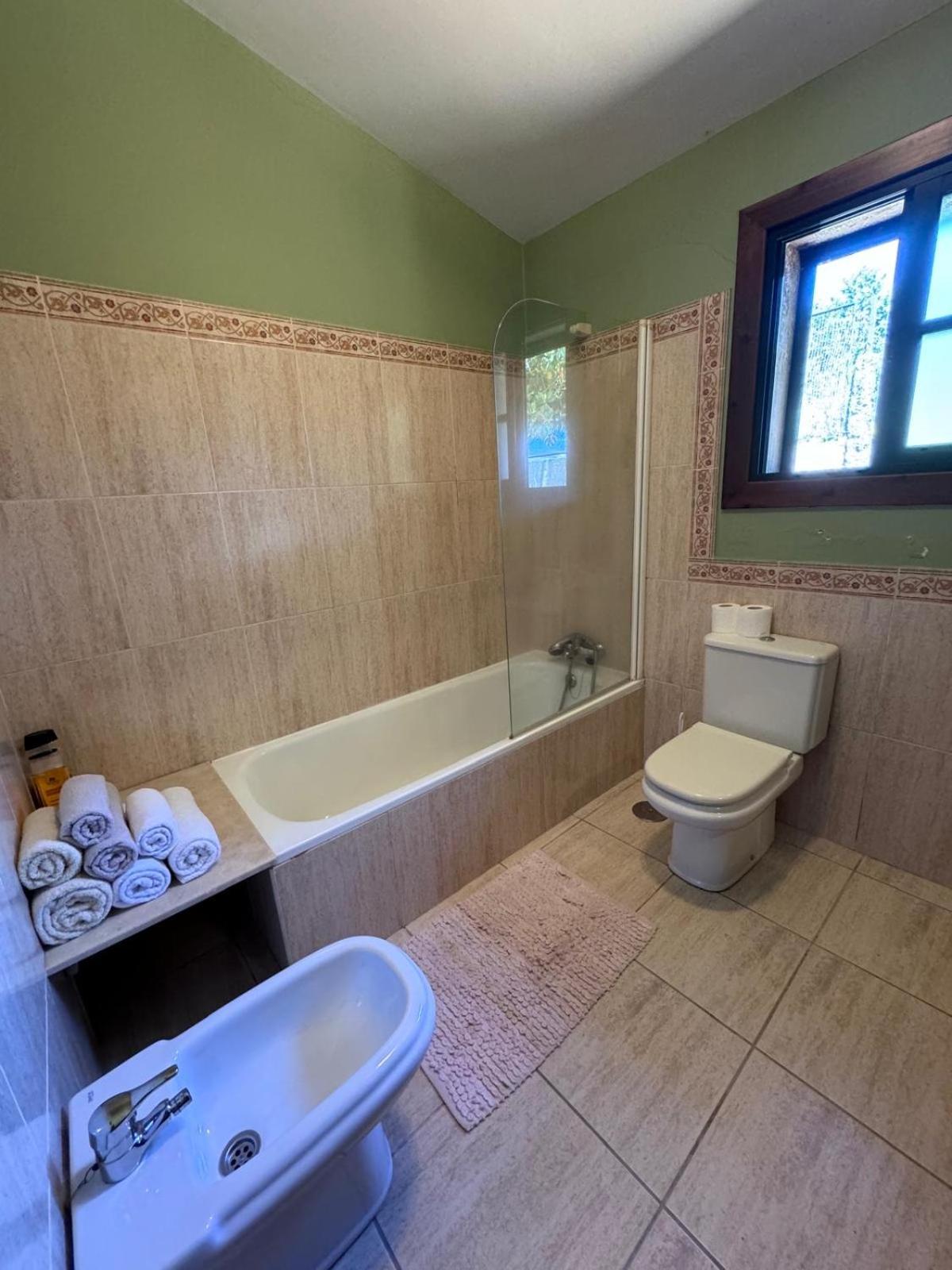 Casa 2 Habitaciones Con Piscina Y Cenador Al Aire Libre Pontevedra Esterno foto